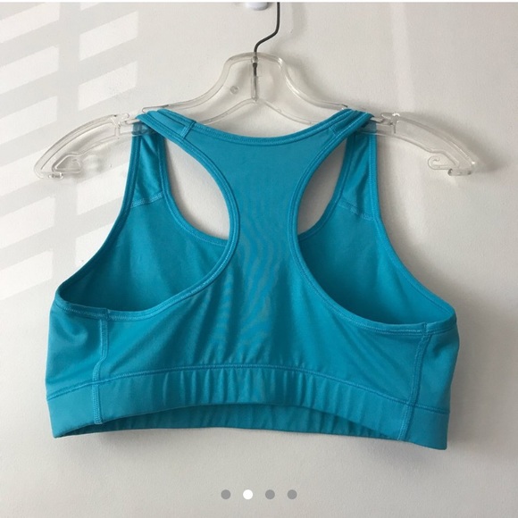 Nike Pro Sports Bra - Picture 2 of 4